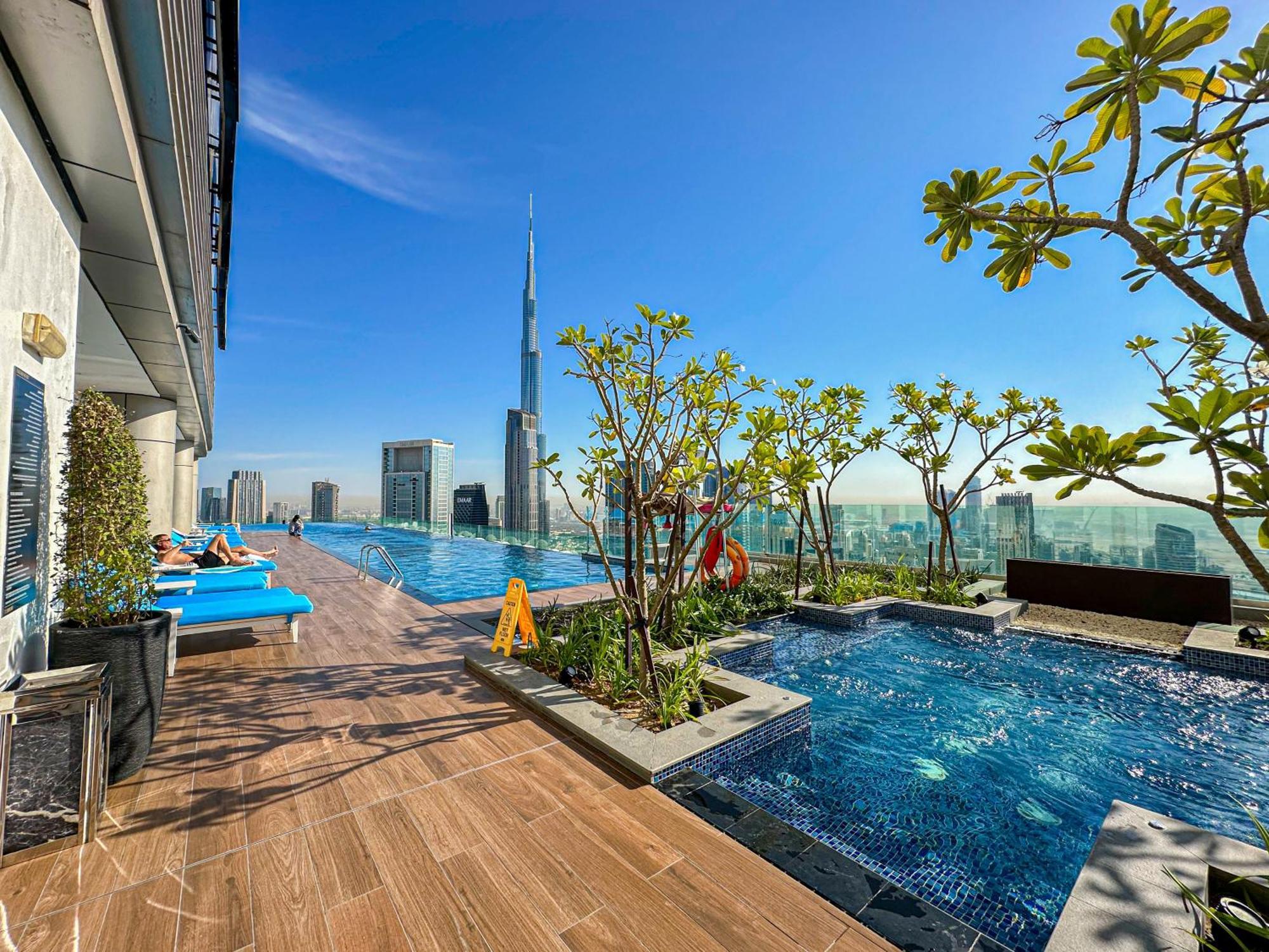 Full Burj Khalifa View Lux 2Bedroom With Rooftop Pool Central Location In Paramount Hotel Midtown Dubai Exterior photo